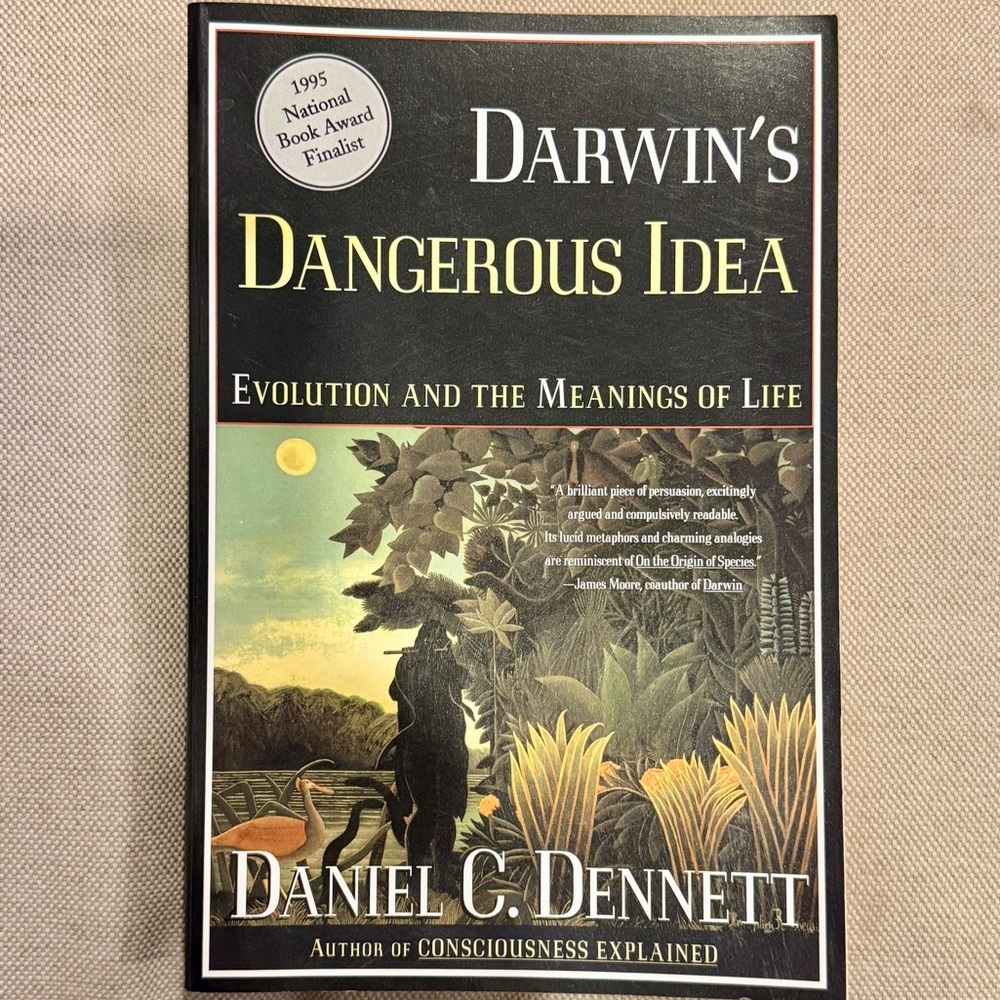 Darwin's Dangerous Idea by Daniel C. Dennett - paperback